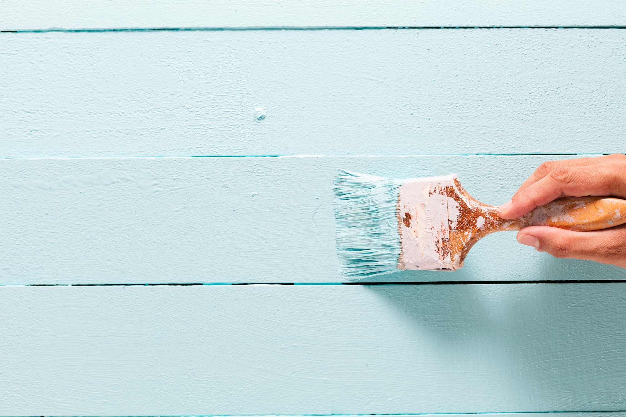 Comment entretenir et prot&eacute;ger la peinture de votre bardage de fa&ccedil;ade ? Wittelsheim